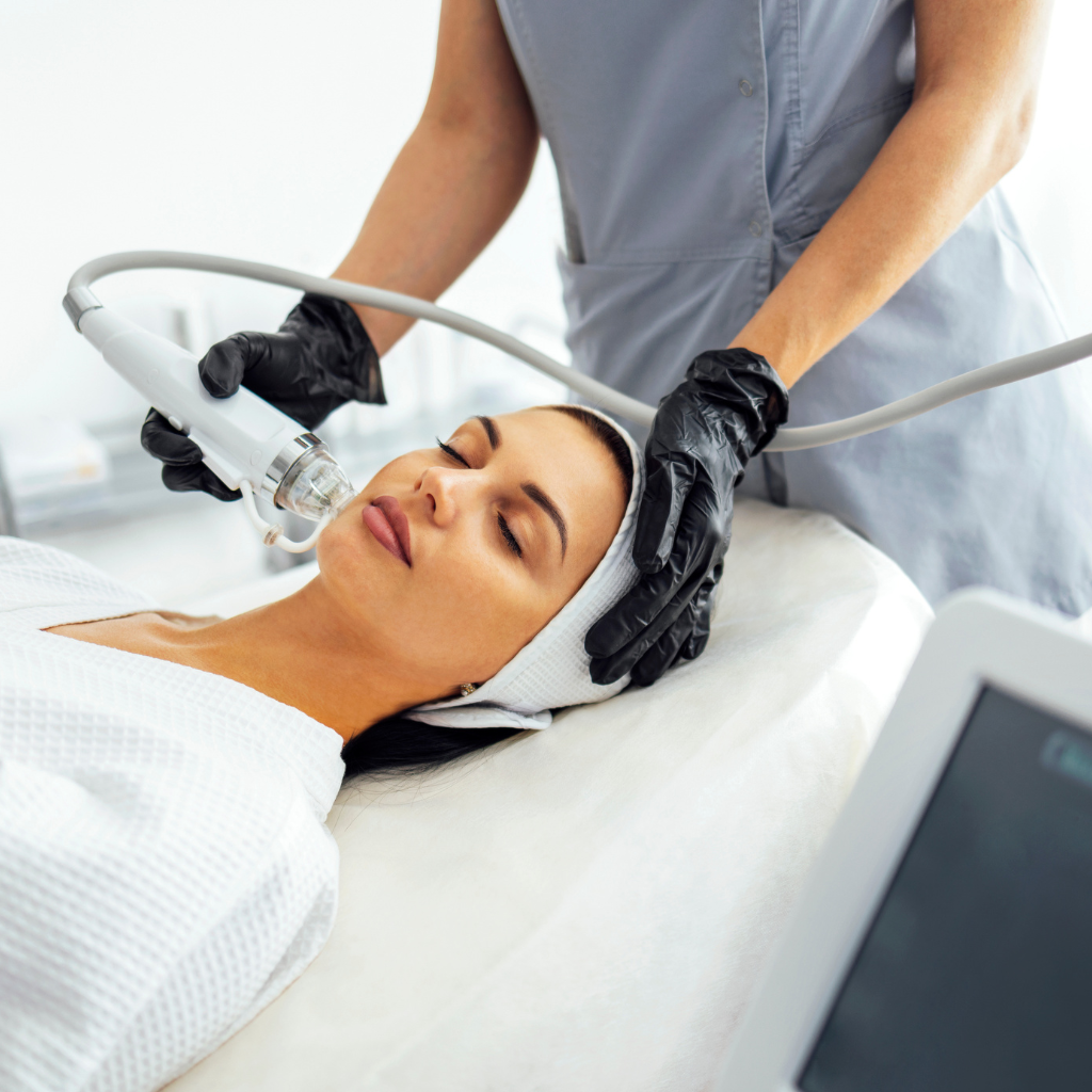 Microdermabrasion VS Microneedling